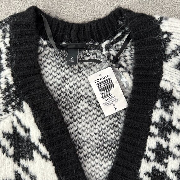 Torrid Black and White Houndstooth Cardigan - Picture 3 of 6